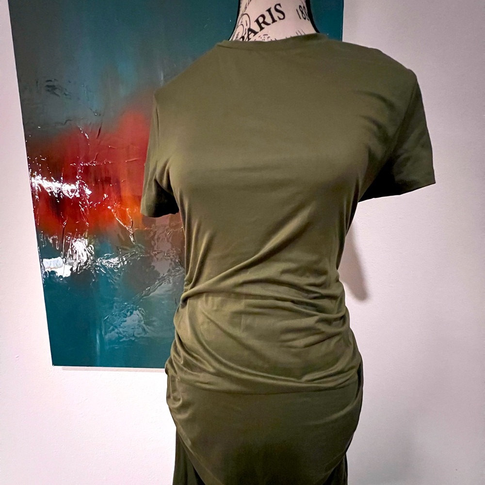 NEW never worn Green Bodycon Dress Gathered on Both Sides